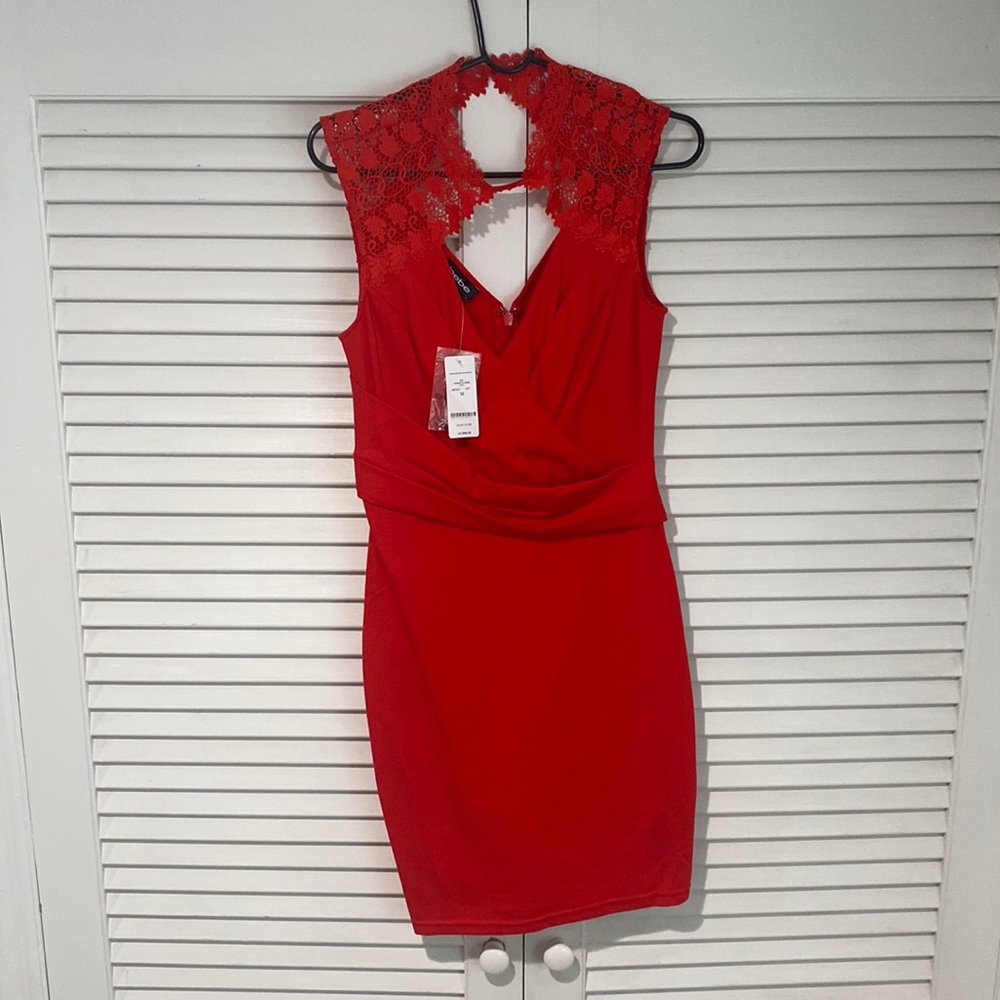 BEBE PLEATED RED CROSSOVER LACE YOKE DRESS